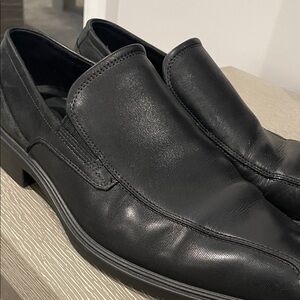 Ecco Black Leather Loafers